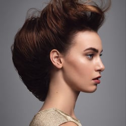 Hairretouching und Skin Retouching Beautyretusche von Maxi de Witt