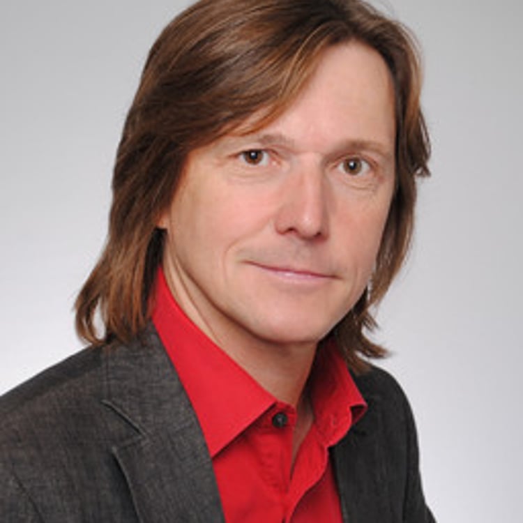 erfolgswelle® Textagentur Linz Texter / Werbetexter Christian Kreil