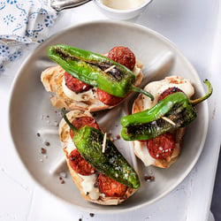 PINCHOS – Ajoli, Chorizo und Pimentos