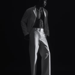 CD, Shooting Concept, Styling: Michael Meise, Photography: Oliver Moscher, Model: Fiifi A. Sarpong M4 Models