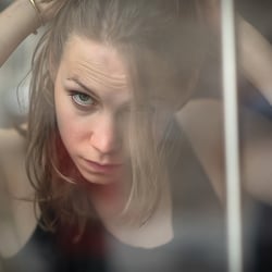 Leidenschaft & Liebe, Künstlerportrait einer Schauspielerin
