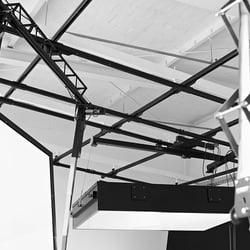 studio-leipzig-deckenschienensystem