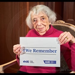 Margot Friedländer (* 5. November 1921 in Berlin als Margot Bendheim) deutsche Überlebende des Holocaust