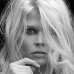 Make Up & Hair : Anna Tsoulcha Fotograf: Knut Wörner