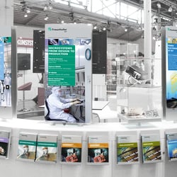 Broschüren, Poster, Roll-Ups