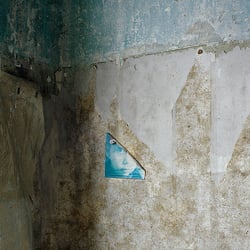2012-03-11-03