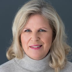Business Portrait von Monika Scheddin, Speaker, Coach und Autorin