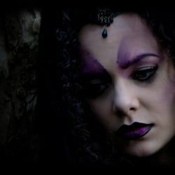 Fantasy Dark Make Up – Modell: Vengala/Ch –  Fotograf: Hoebi Freiburg
