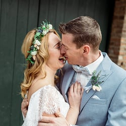 Boho Winter Hochzeit mit Trockenblumen im Mühlenhof Kalkar am Niederrhein 31