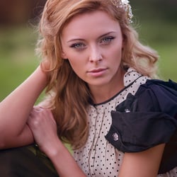 Foto & Retouch: Hart Worx  Model: Aleksandra Nagel  Hair & Make-Up + Styling: von mir / Musitowski Styling&Design
