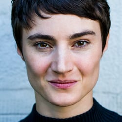 PAULA HANS // Schauspielerin