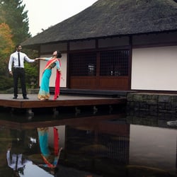 Dance to the sound of Love