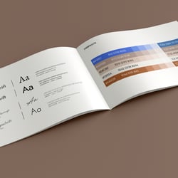 Brand-Manual von MeerFlair Immobilien – Typografie und Farbpalette