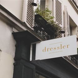 Branding, Fassade Sign