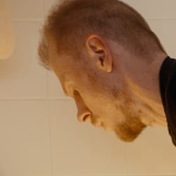 Fliegende Badewanne