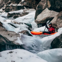 Crushed Ice – Extreme Winter Kayaking