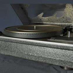 Turntable / Plattenspieler ‚The dancing Gost of the Sea‘ o