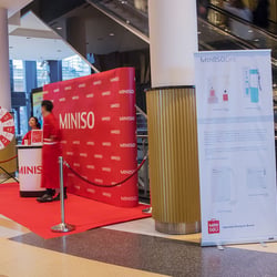 Rollup (Eventdesign) | MINISO-Store, Alexa-Berlin