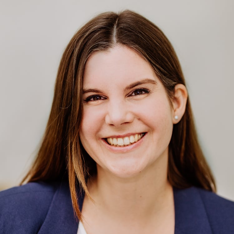 Julia Dreisbach