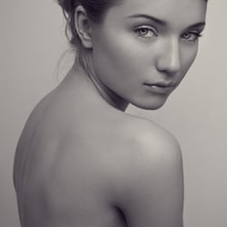 Polina | Donna Models