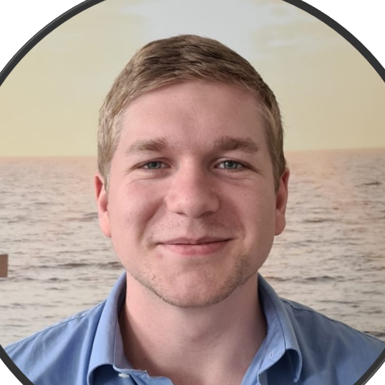 Niklas Ebers