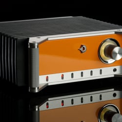 Produkt: Audio-Verstärker (Avantgarde Acoustic GmbH)