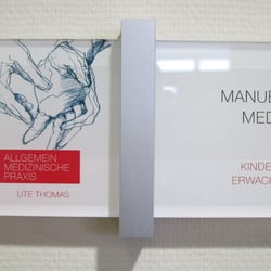 Tür Schild _Praxis Ute Thomas, Cottbus | Bedruckt mit Siebdruck