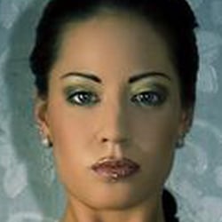 Angelina Jolie Look alike :-)