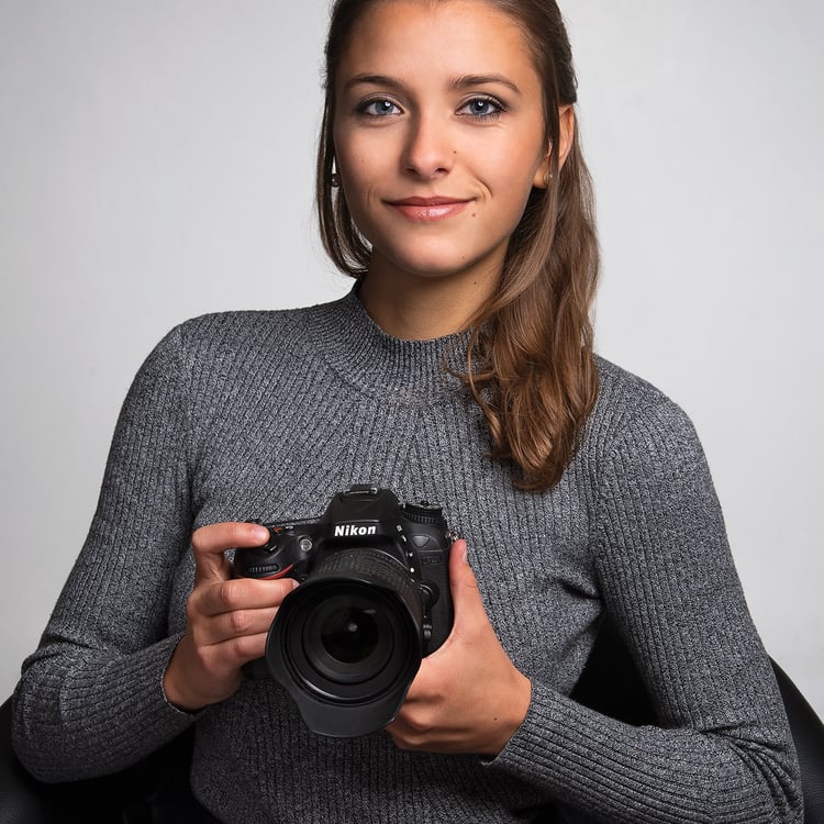 Mona Taube