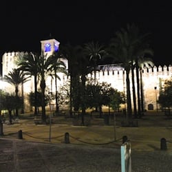 Burg bei Nacht, ehemaliger Sitz der Inquisition, Cordoba