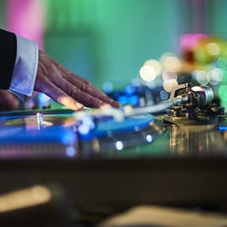 DJ Plus in Düsseldorf