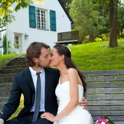 Der Kuss am Hochzeitstag