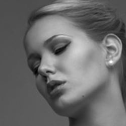 Picture © by Hart Worx | Model Selina | MUA JaBristik
