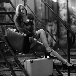 black / white Shooting, Photo: Stefanie Tenner, Model: Vanessa Most