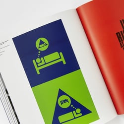 Slanted-Publishers Büro-Destruct 25