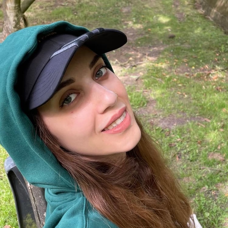 Melika Rezaie