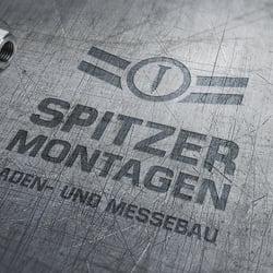 Selbständiger Messebauer