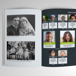 Ahnenbuch mit rund 300 Seiten, hier Stammbaum mit Fotos