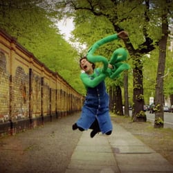 Metabohème | Sketsch ´Susi mit dem langen Arm´