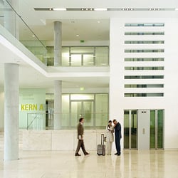 Interior 04