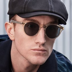 Luca Caspari with Sunglasses and a Porsche 1600