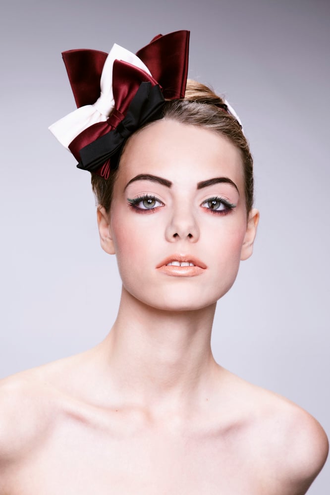 Fotograf: René Siciliano Model Zoe @ EQModels Studio: www.photostudios.de Fashionstyling / Visagistik: von mir. Carina Musitows