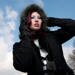 Model Dina 2
