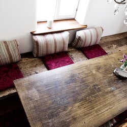 Sitzbank aus alten Bodendielen 2
