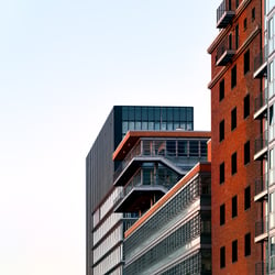 Düsseldorf Medienhafen / Hafenspitze | Herbert Böttcher