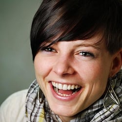 Gesichtsretusche, Farbanpassung