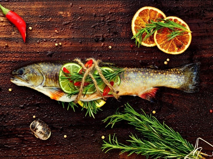 Salmon with lemons and wild rosemary