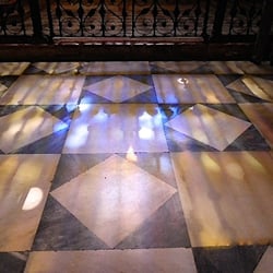 Lichtreflexe in der Kathedrale, Sevilla
