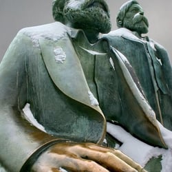 Marx-Engels-Denkmal von Ludwig Engelhardt