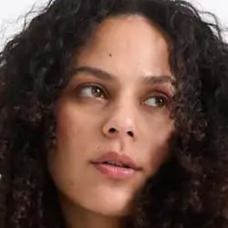 Lara Kosczug x C&A Women